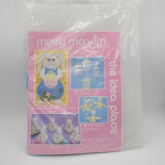 Other - NEW BUNNY WITH EGG EASTER MARY MAXIM PLASTIC CANVAS KIT SEALED